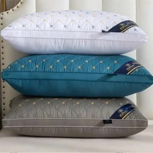 ৪টা বালিশ ২টা কোল বালিশ